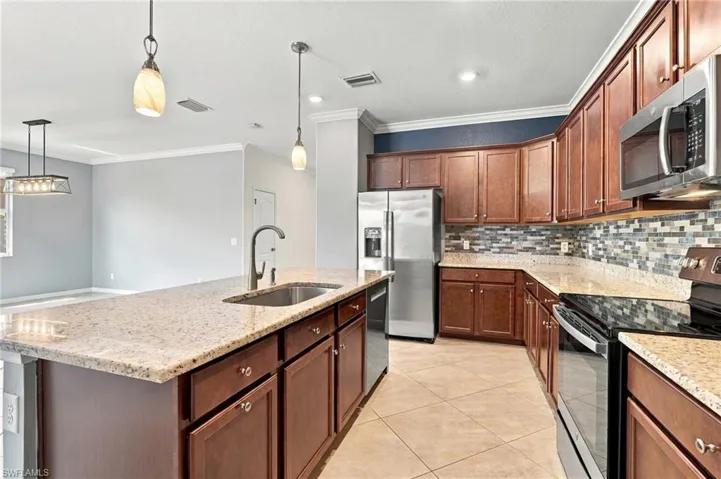 2218 Cara Cara Way, Naples, Florida 34120