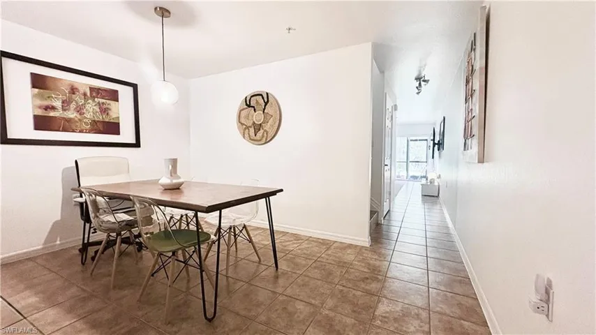 9064  Gervais  CIR, Naples, FL 34120