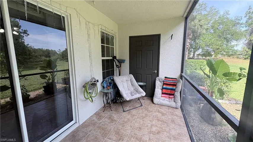 9064  Gervais  CIR, Naples, FL 34120