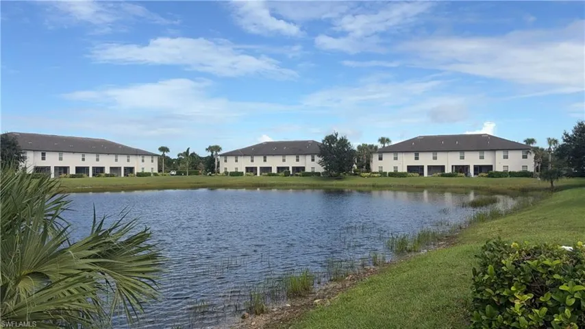 9064 Gervais Cir 105, Naples, Florida 34120