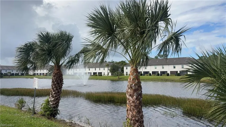 9064 Gervais Cir 105, Naples, Florida 34120