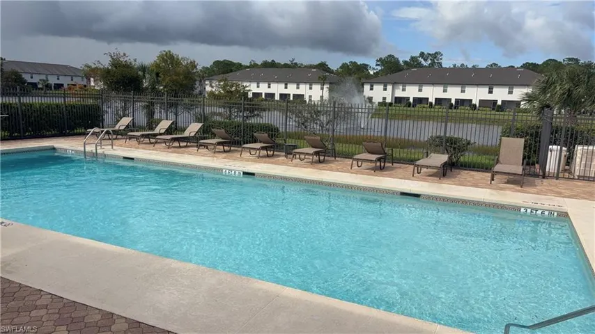 9064 Gervais Cir 105, Naples, Florida 34120