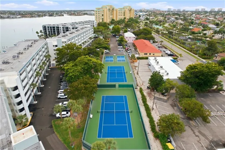 1085  Bald Eagle  DR, Marco Island, FL 34145