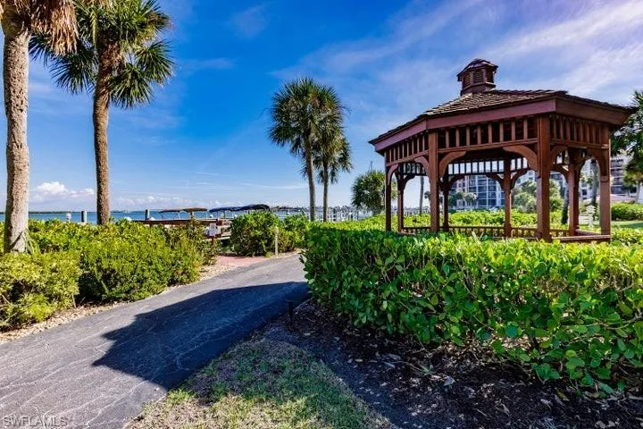 1085  Bald Eagle  DR, Marco Island, FL 34145