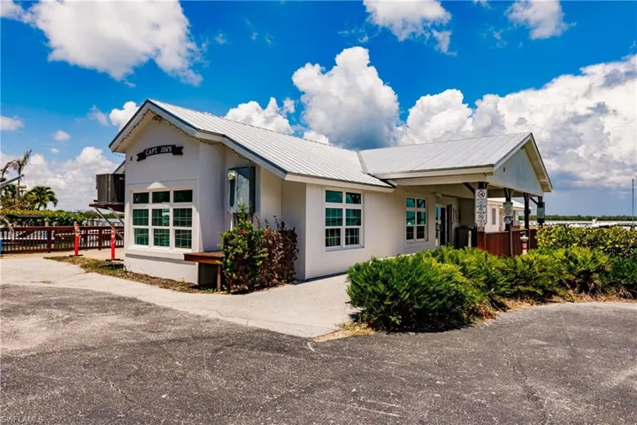 1085  Bald Eagle  DR, Marco Island, FL 34145