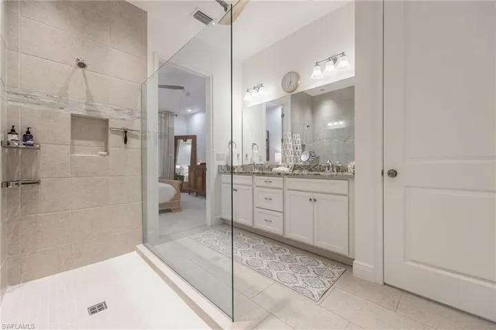 3620 Pilot Cir, Naples, Florida 34120