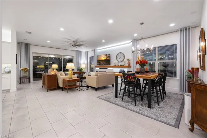 3620 Pilot Cir, Naples, Florida 34120
