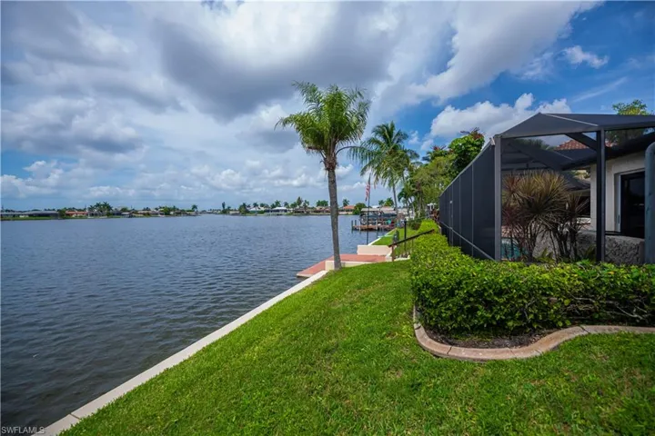 412 Cape Coral Pkwy W, Cape Coral, Florida 33914