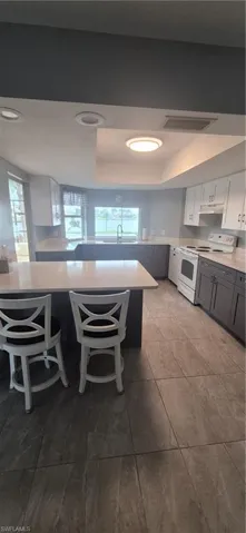 412 Cape Coral Pkwy W, Cape Coral, Florida 33914