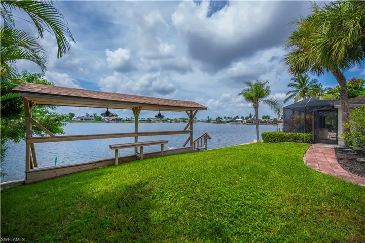 412 Cape Coral Pkwy W, Cape Coral, Florida 33914