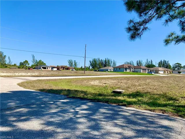 1905 Nw 13th St, Cape Coral Fl 33993