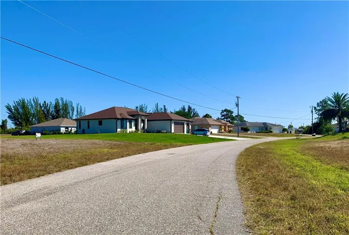 1905 Nw 13th St, Cape Coral Fl 33993