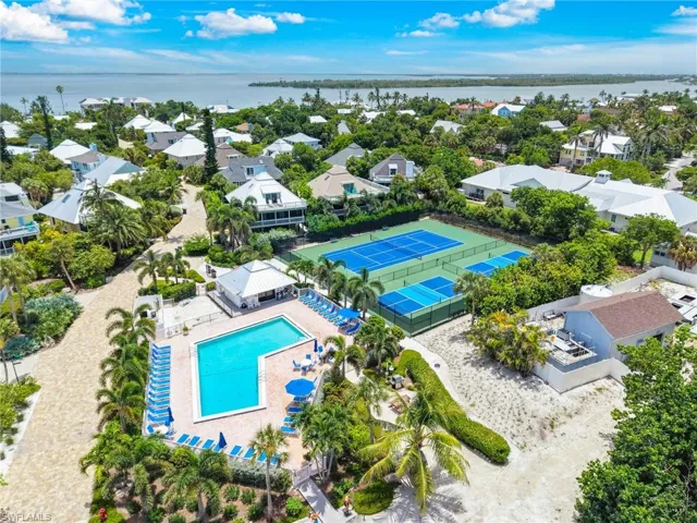 33 Urchin Ct, Captiva, Florida 33924