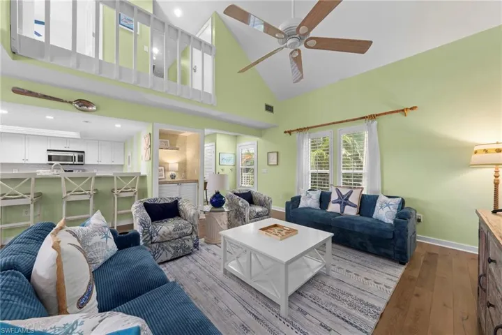 33 Urchin Ct, Captiva, Florida 33924