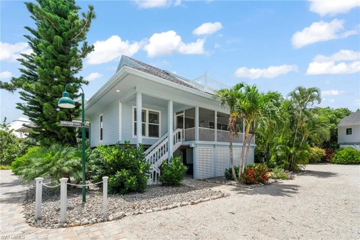 33 Urchin Ct, Captiva, Florida 33924