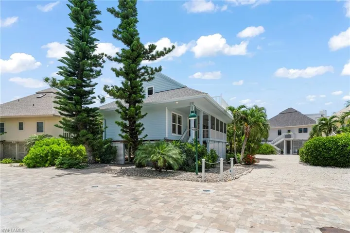 33 Urchin Ct, Captiva, Florida 33924