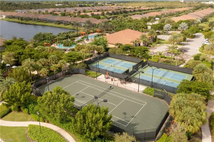Tennis & Pickle Ball Courts