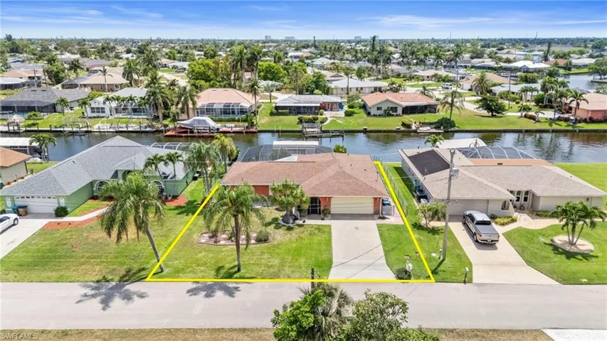 Aerial view of residential area  Photo virtually enhanced.