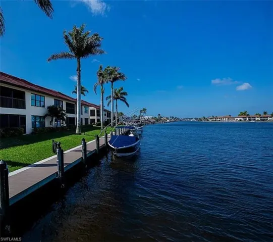 5109 Sunnybrook Ct 12, Cape Coral, Florida 33904