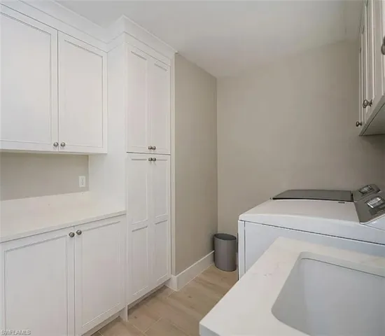 5109 Sunnybrook Ct 12, Cape Coral, Florida 33904