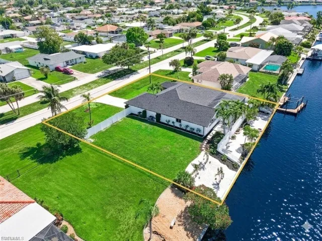 920 E Archer Pkwy, Cape Coral, Florida 33904
