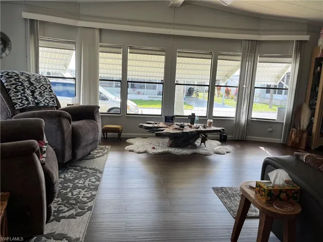 9218  Bonita  DR, North Fort Myers, FL 33903