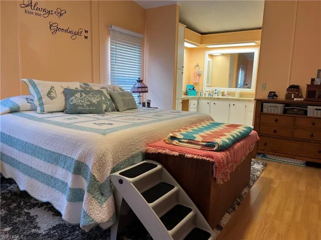9218  Bonita  DR, North Fort Myers, FL 33903