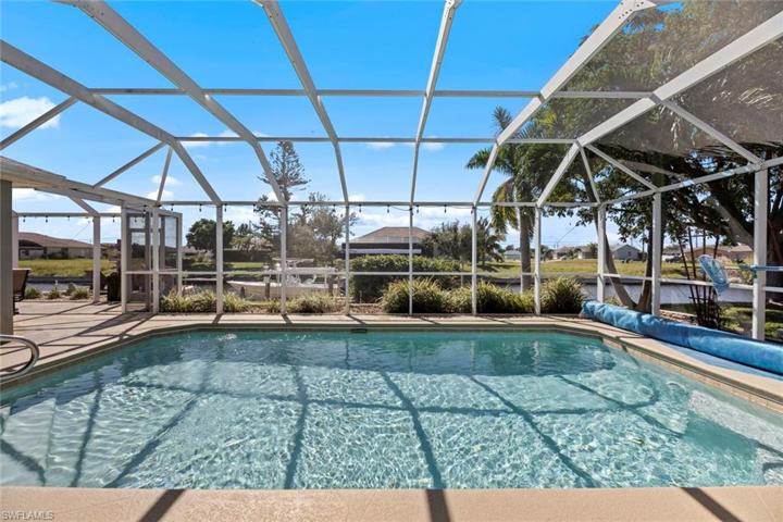 836 Mohawk PKWY, CAPE CORAL FL 33914