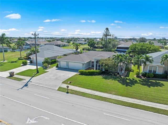 836 Mohawk PKWY, CAPE CORAL FL 33914