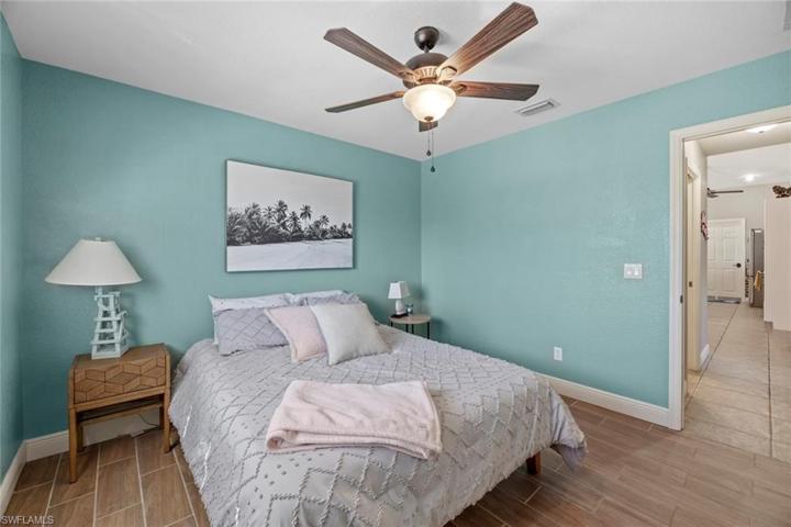 836 Mohawk PKWY, CAPE CORAL FL 33914