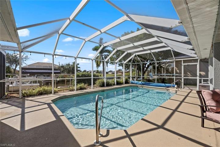 836 Mohawk PKWY, CAPE CORAL FL 33914