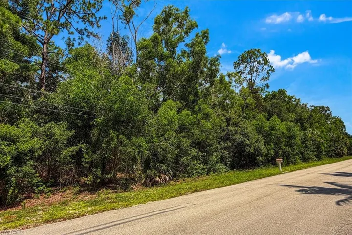 620 Soll St, Naples, Florida 34109