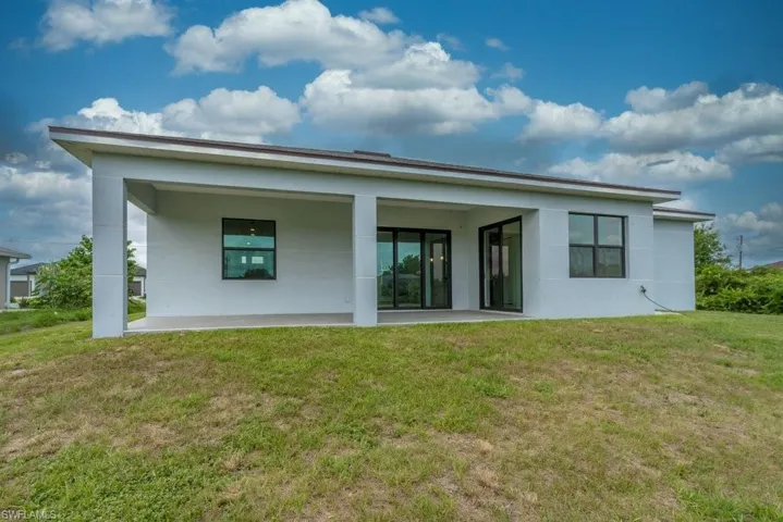 5054 Benton St, Lehigh Acres, Florida 33971