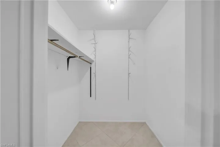 1715 Golf Club Dr 2, North Fort Myers, Florida 33903