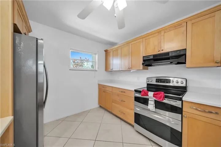 1715 Golf Club Dr 2, North Fort Myers, Florida 33903