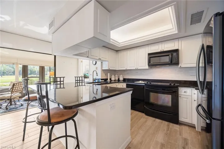 5905 Trailwinds Dr 812, Fort Myers, Florida 33907