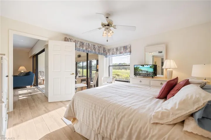 5905 Trailwinds Dr 812, Fort Myers, Florida 33907