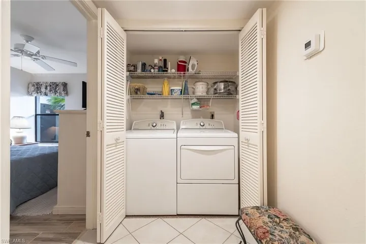 5905 Trailwinds Dr 812, Fort Myers, Florida 33907