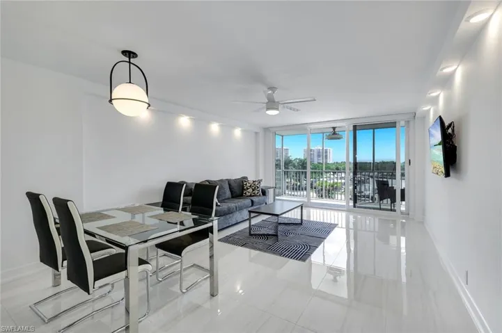 5 Bluebill Ave 410, Naples, Florida 34108