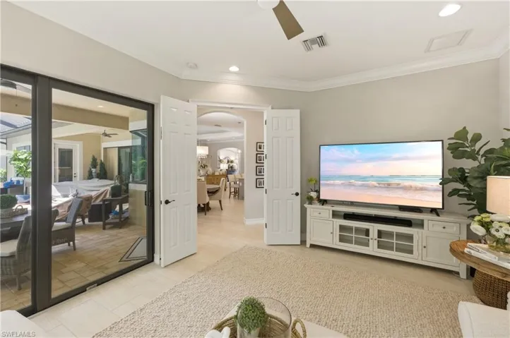 1467 Mockingbird Dr, Naples, Florida 34120