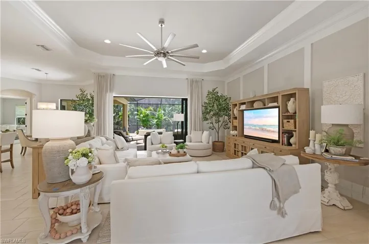 1467 Mockingbird Dr, Naples, Florida 34120