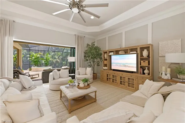 1467 Mockingbird Dr, Naples, Florida 34120