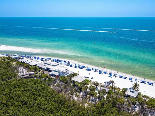 7032 Pelican Bay Blvd E202, Naples, Florida 34108