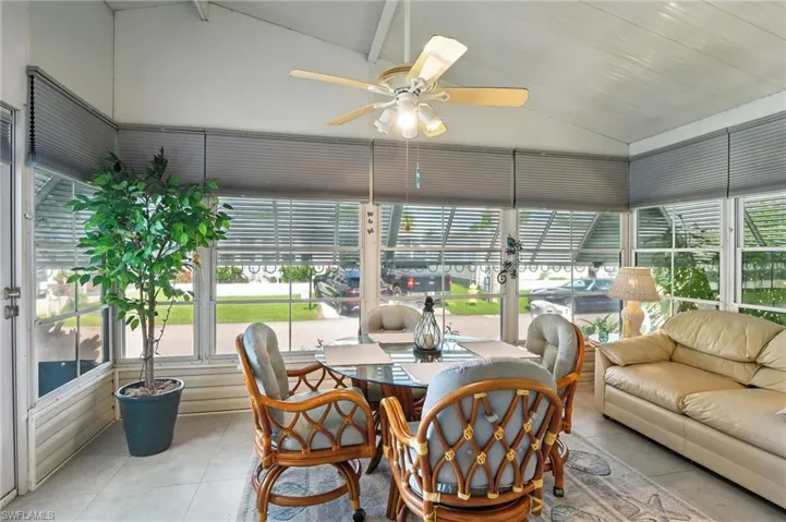 Sunroom with healthy amount of natural light
