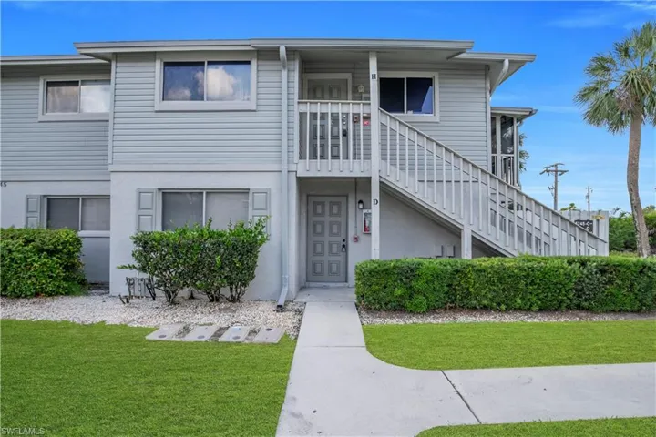 5745 Foxlake Dr D, North Fort Myers, Florida 33917
