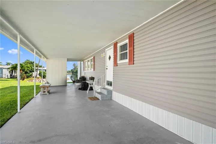 455 Cape Florida Way, Naples, Florida 34104