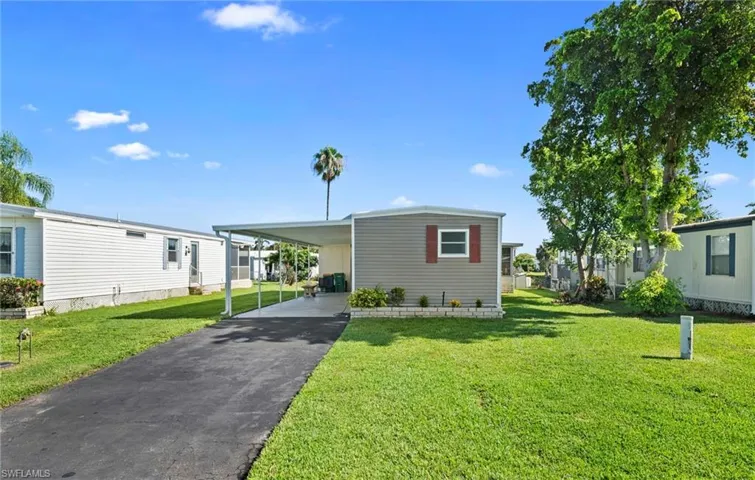 455 Cape Florida Way, Naples, Florida 34104