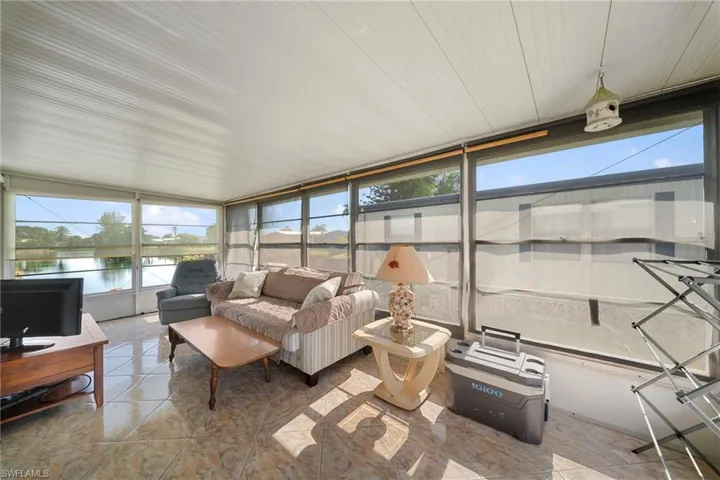 455 Cape Florida Way, Naples, Florida 34104