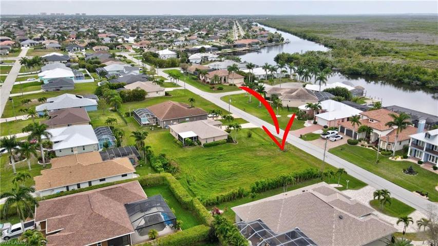 2811 SW 29th CT, CAPE CORAL FL 33914