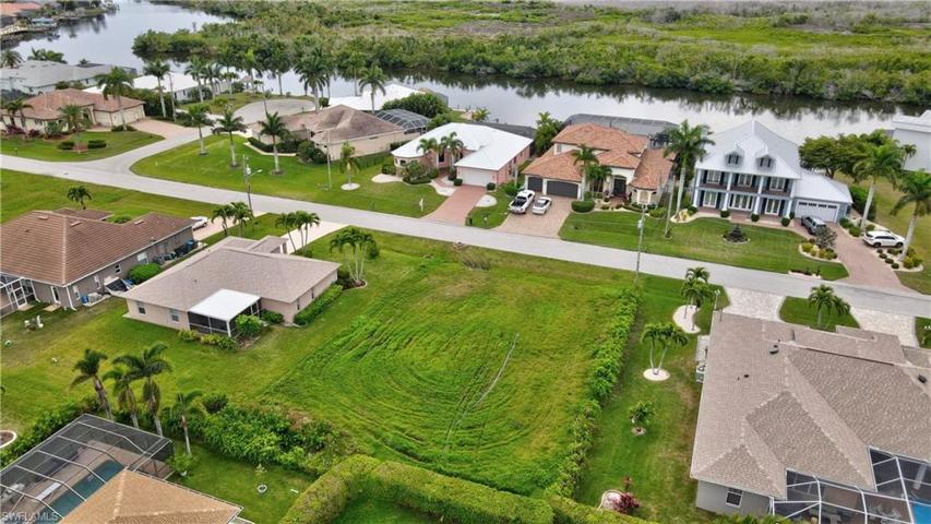 2811 SW 29th CT, CAPE CORAL FL 33914